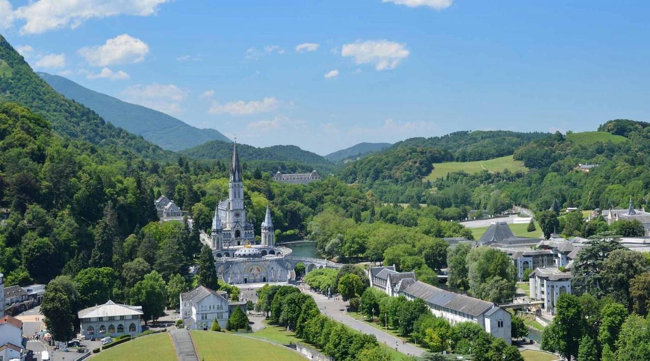 Appart Lourdes 100 M Gare - 4 Places Avec Balcon 10Mn Sanctuaire Екстер'єр фото